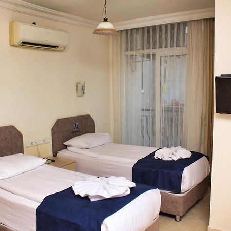 Berrak Su Hotel Antalya Luaran gambar