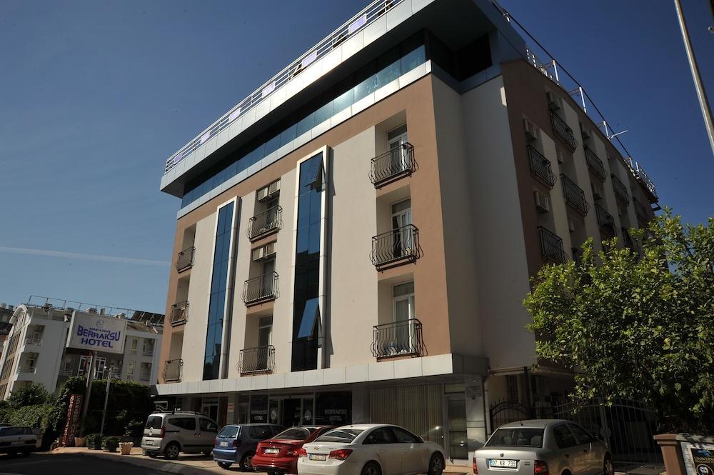 Berrak Su Hotel Antalya Luaran gambar