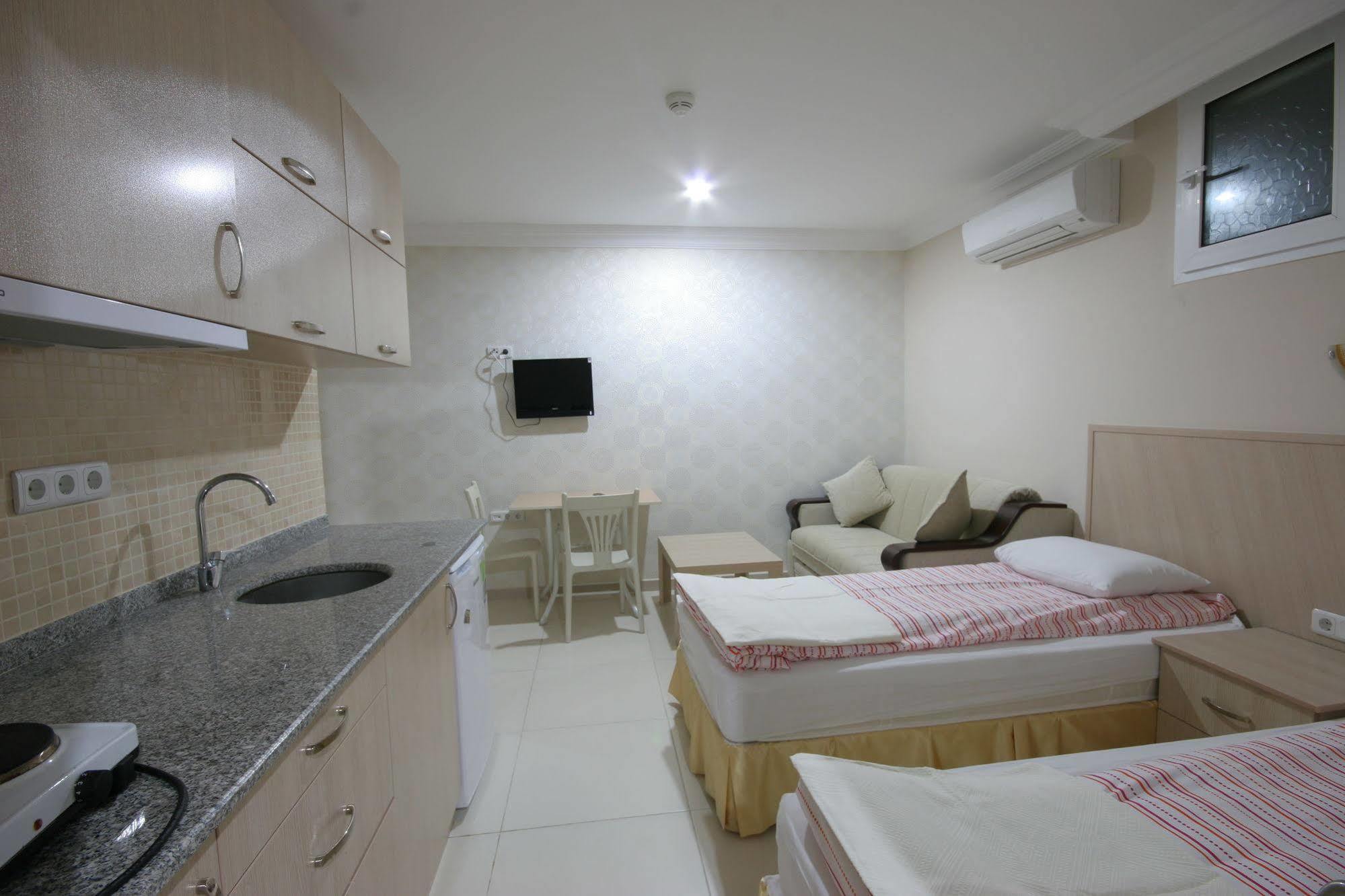 Berrak Su Hotel Antalya Luaran gambar